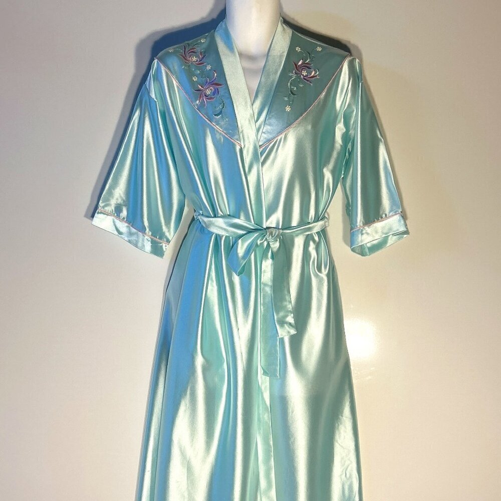 Lorraine  SZ S Vintage Lt. Blue silky wrap long robe Gift Sexy Essential 60's